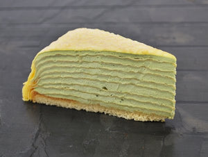 
                  
                    Load image into Gallery viewer, Frozen Crepe Cake Matcha
                  
                