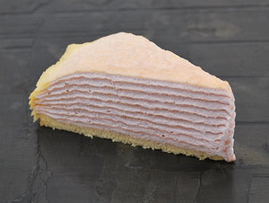 
                  
                    Load image into Gallery viewer, Frozen Crepe Cake Strawberry
                  
                